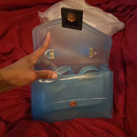 Teal, see through, hand bag with detachable shoulder strap. - Picture 2 of 5